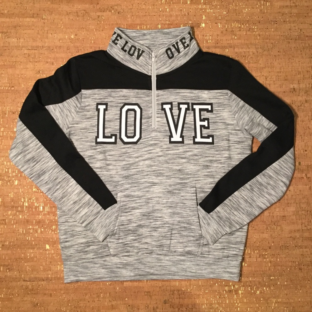 Roma Concept Women's Sweatshirt Size L